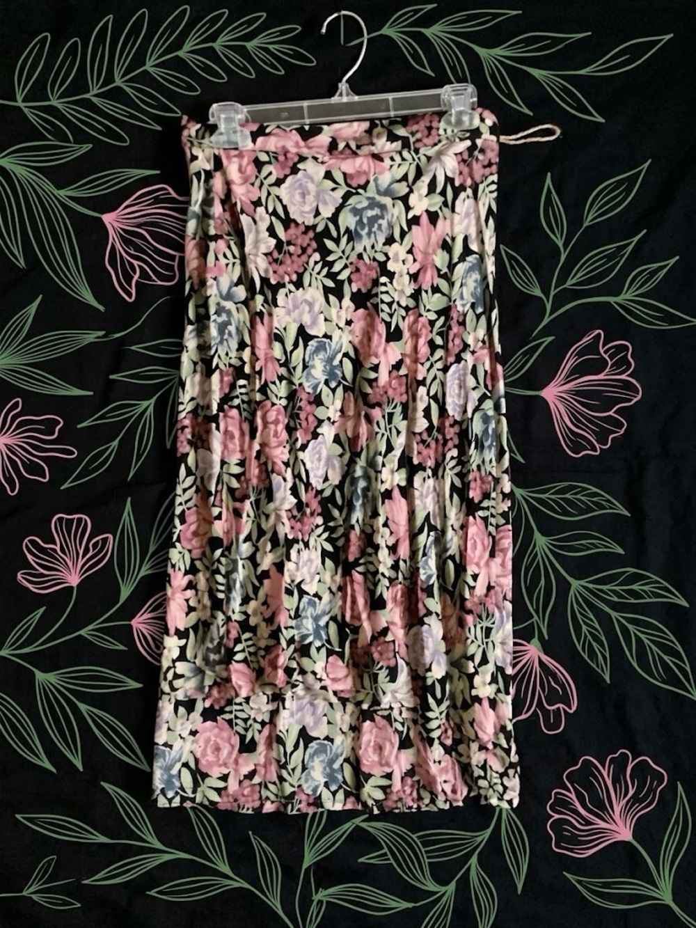 Vintage 90s La Belle Floral Midi Skirt